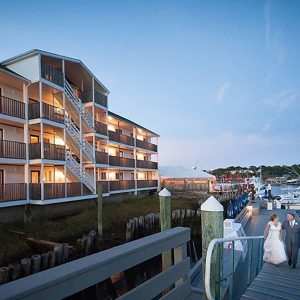 Hotel on the Water with dining and weddings