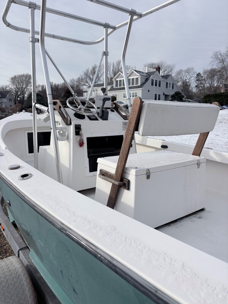 inside of a 18 foot boat