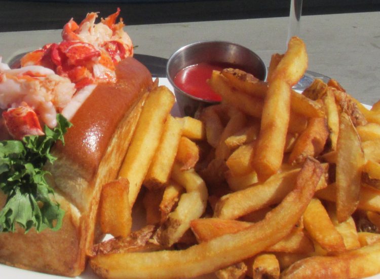 Best Lobster Roll Gloucester Waterfront Mile Maker One