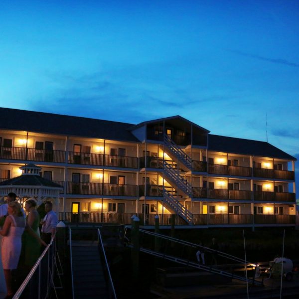 hotel resort cape ann gloucester north shore