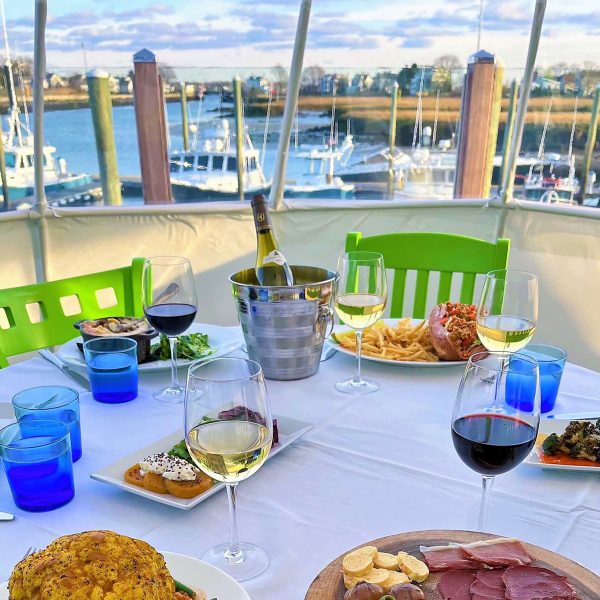 Igloo Dining on the water food and wine