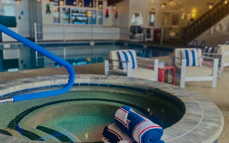 Jacuzzi hot tub and towels