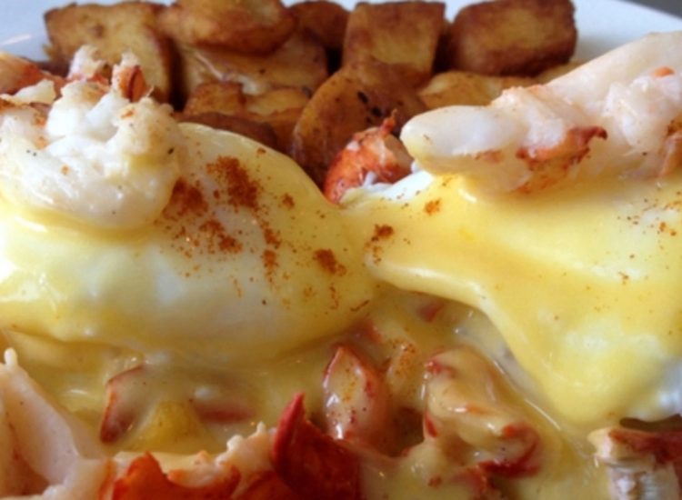 lobster eggs benedict