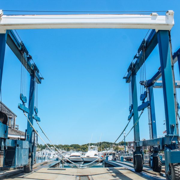 boat lift marina